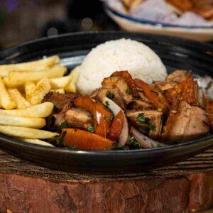 Saltado de tocino