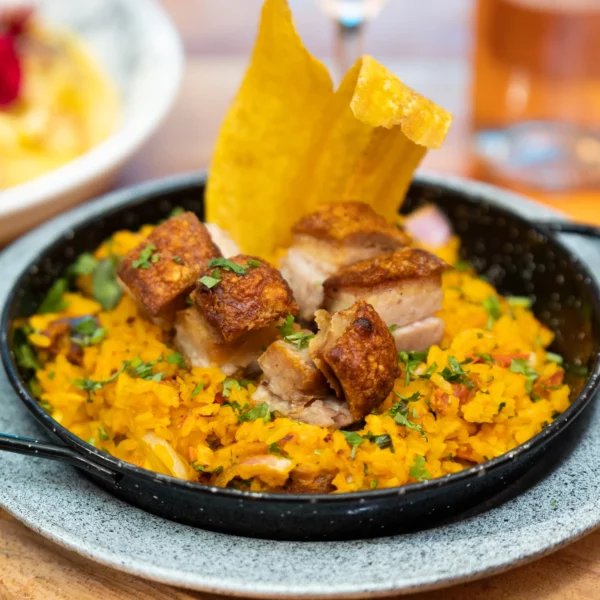 Paella de chicharrón